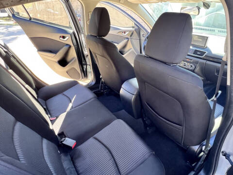 2016 Mazda MAZDA3 i Sport