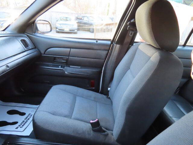 2011 Ford Crown Victoria