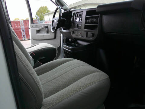 2020 Chevrolet Express 2500