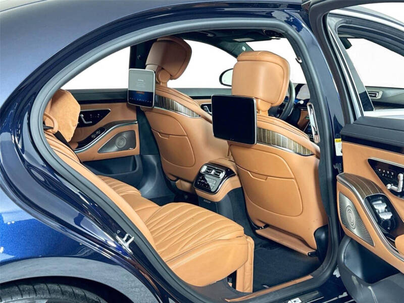 2024 Mercedes-Benz S-Class AMG S 63 E Performance