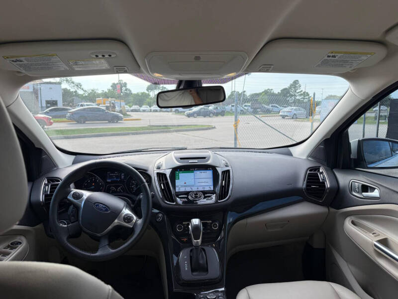 2016 Ford Escape Titanium