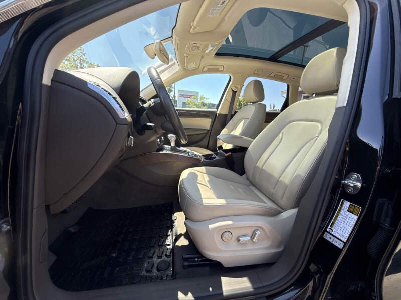 2017 Audi Q5 2.0T quattro Premium Plus