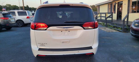 2018 Chrysler Pacifica Touring L