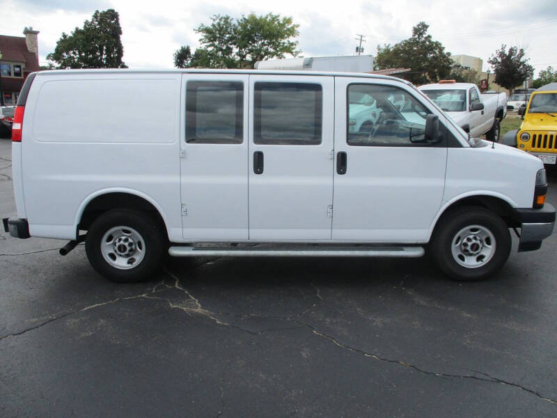 2024 GMC Savana 2500