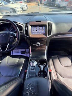 2019 Ford Edge Titanium