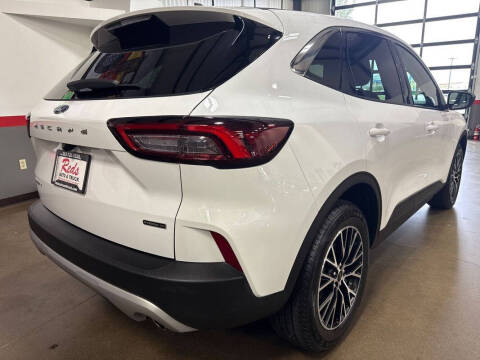 2023 Ford Escape Hybrid Active