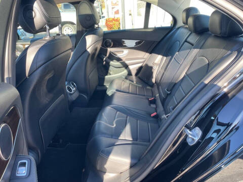 2017 Mercedes-Benz C-Class C 300 4MATIC