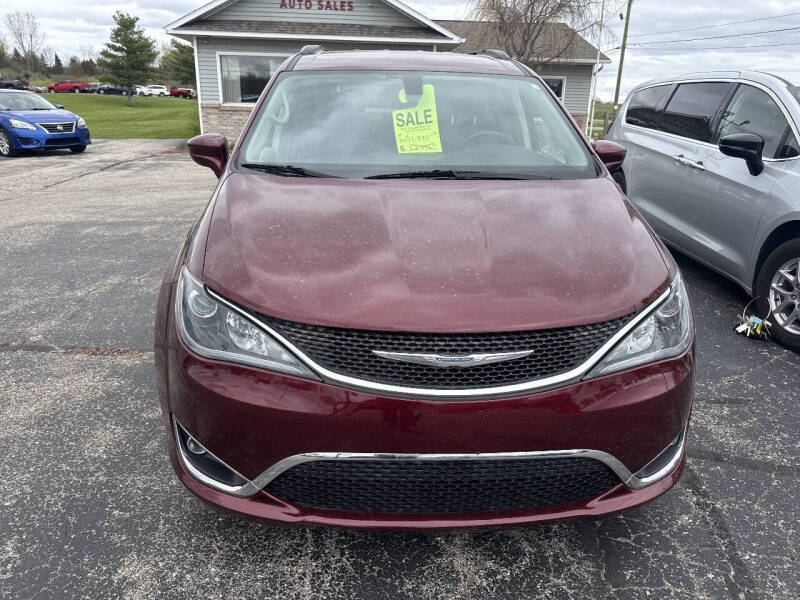 2017 Chrysler Pacifica Touring-L