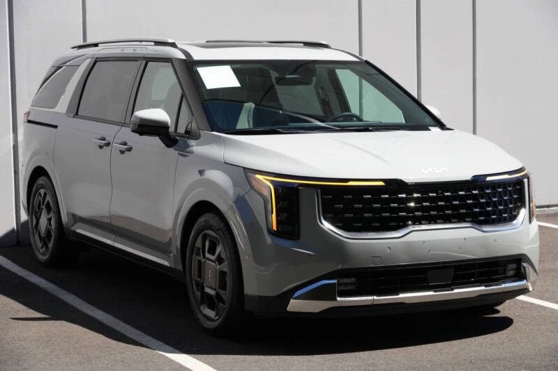 2025 Kia Carnival SX