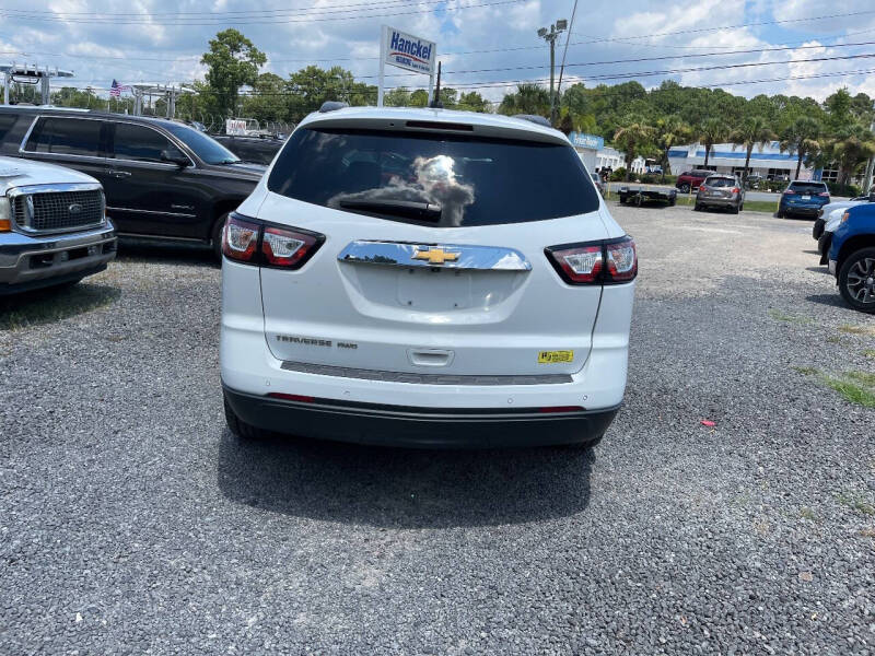 2017 Chevrolet Traverse LT