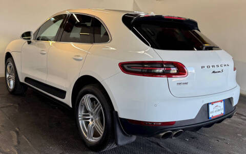 2015 Porsche Macan S