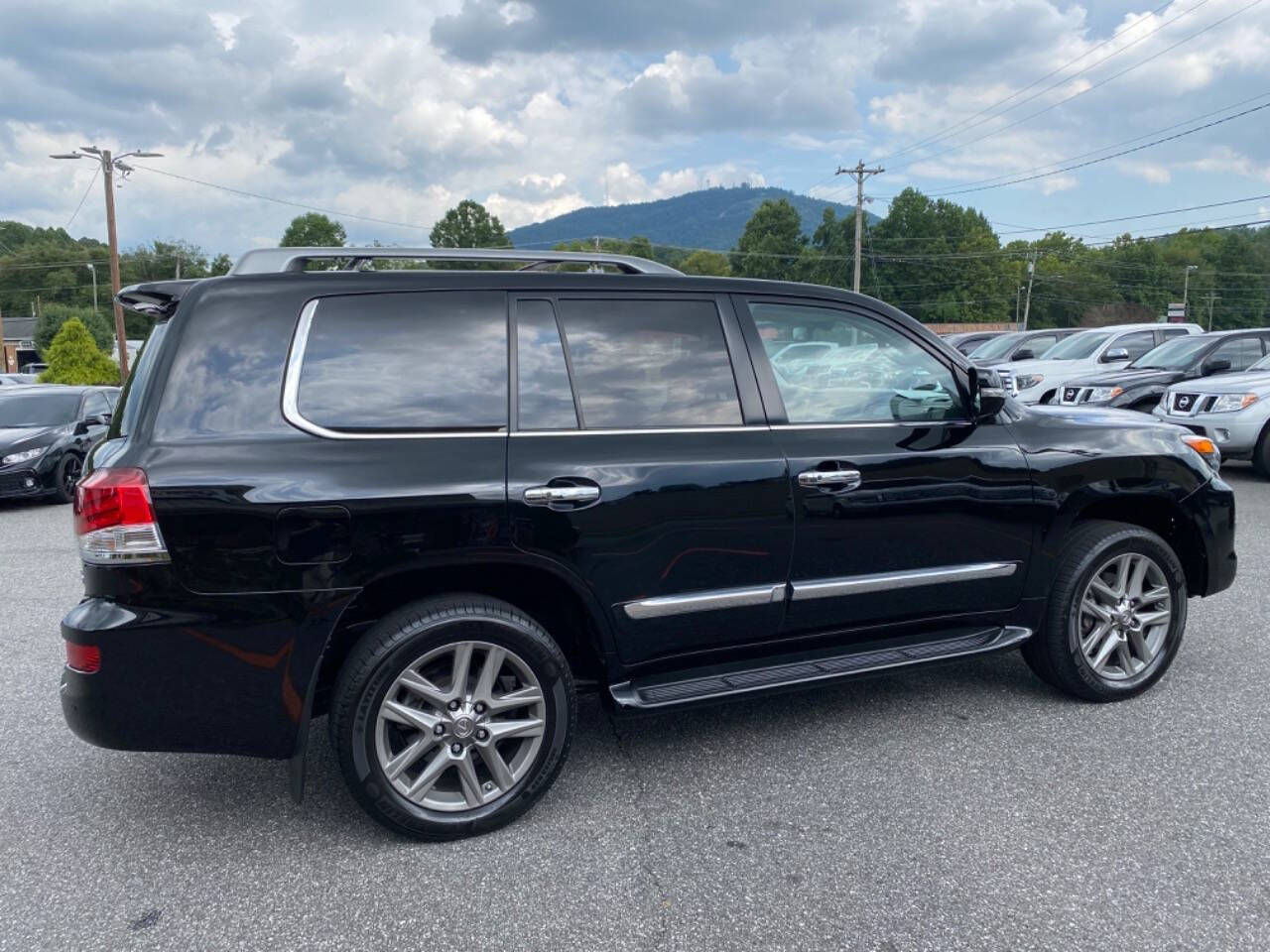 2014 Lexus LX 570 for sale at Driven Pre-Owned in Lenoir, NC