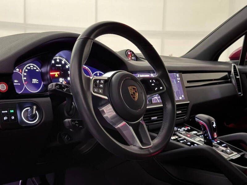 2023 Porsche Cayenne