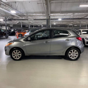 2013 Mazda MAZDA2 Touring