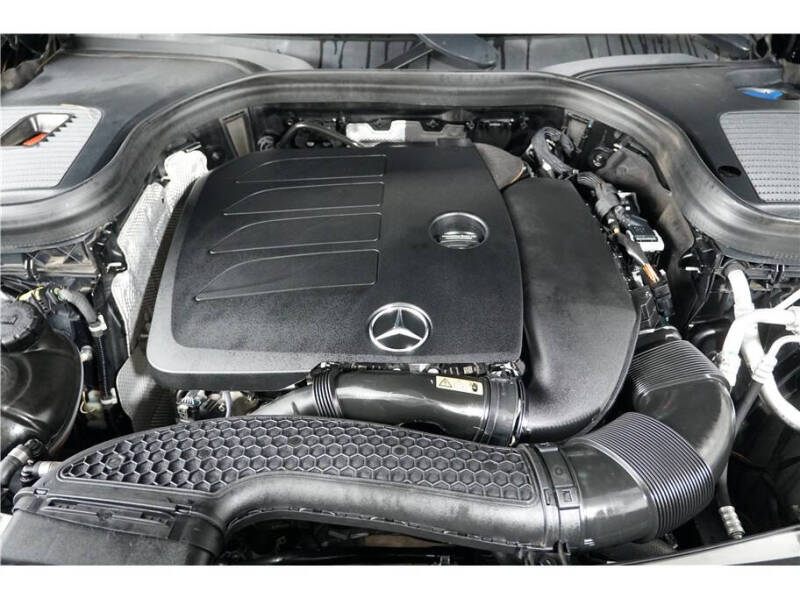 2020 Mercedes-Benz GLC GLC 300