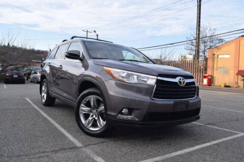 2015 Toyota Highlander for sale at VNC Inc in Paterson NJ