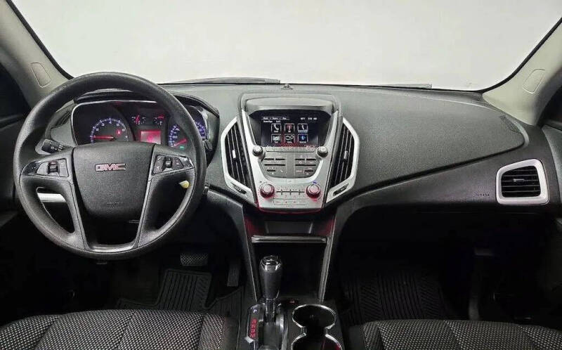 2017 GMC Terrain SLE-1