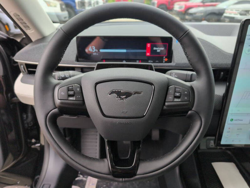 2025 Ford Mustang Mach-E Premium