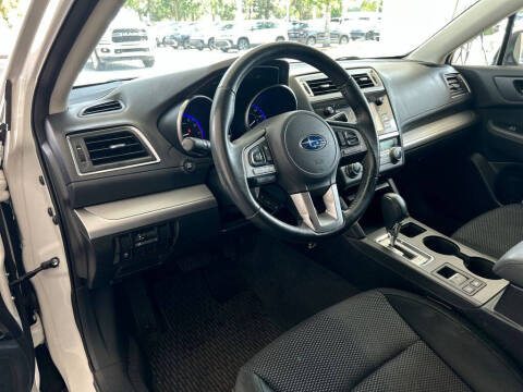 2017 Subaru Outback 2.5i Premium