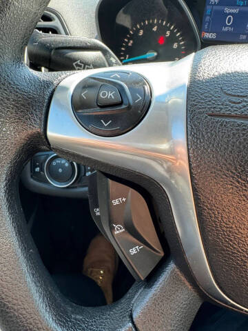 2015 Ford Escape S