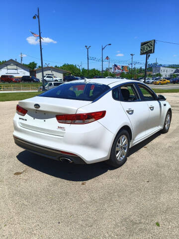 2017 Kia Optima LX