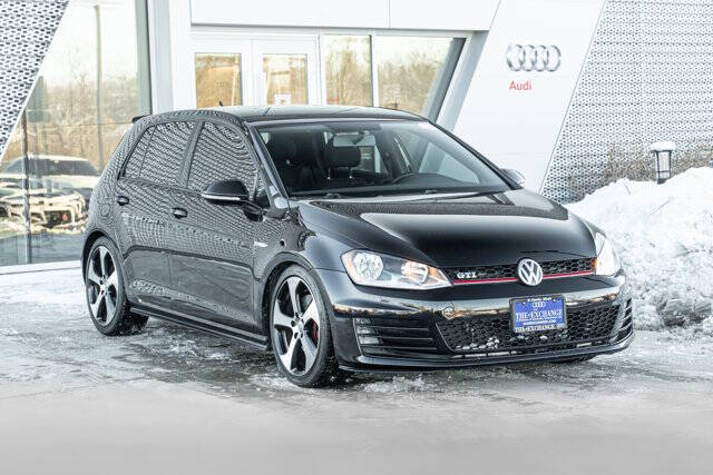 2017 Volkswagen Golf GTI S