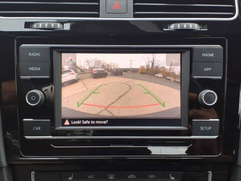 2019 Volkswagen Golf GTI S