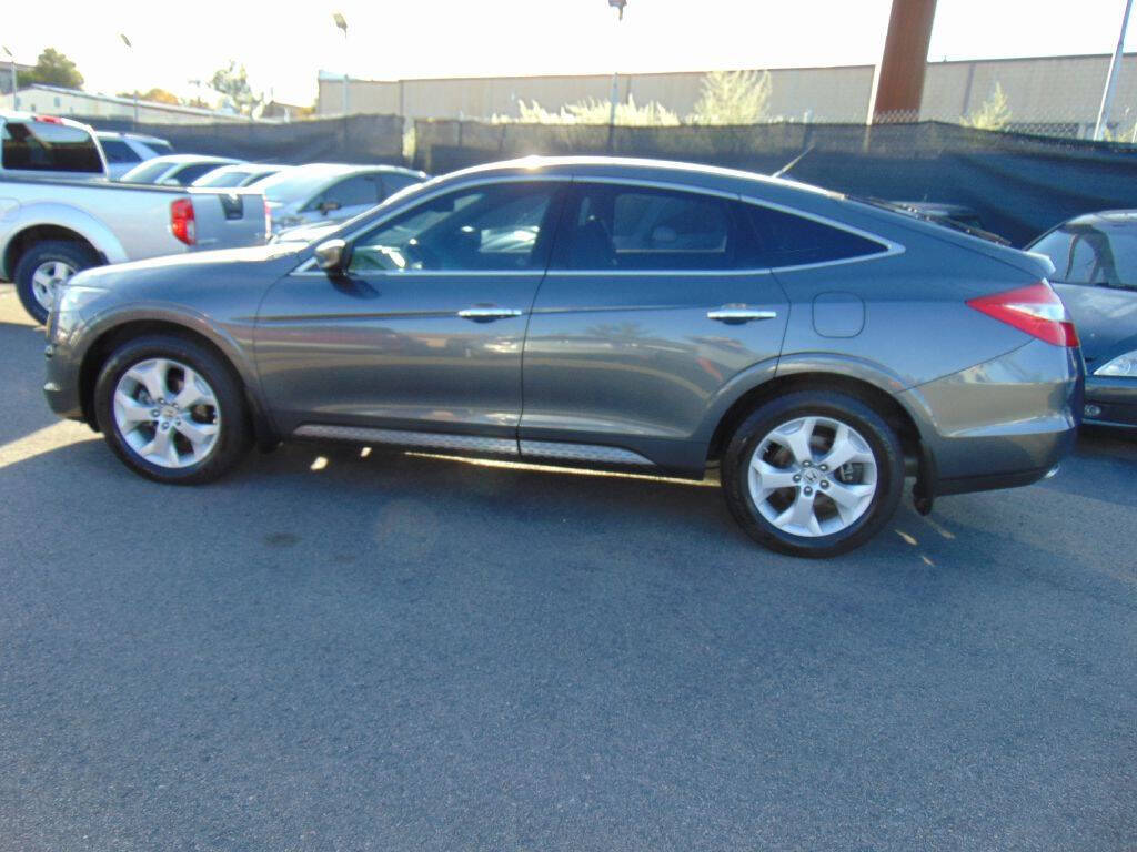 2011 Honda Accord Crosstour for sale at Avalanche Auto Sales in Denver, CO