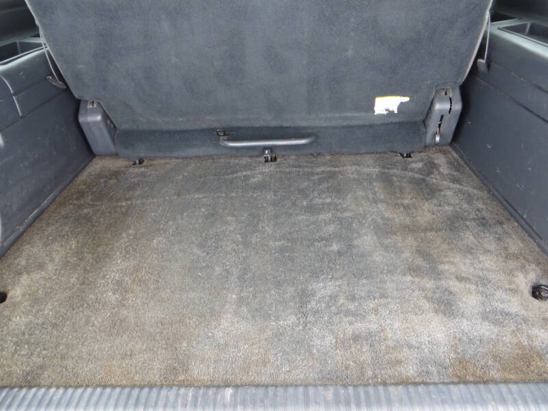 2002 Chevrolet Suburban 1500 LT