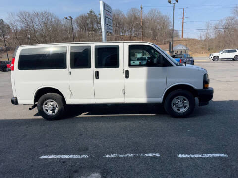 2022 Chevrolet Express 3500