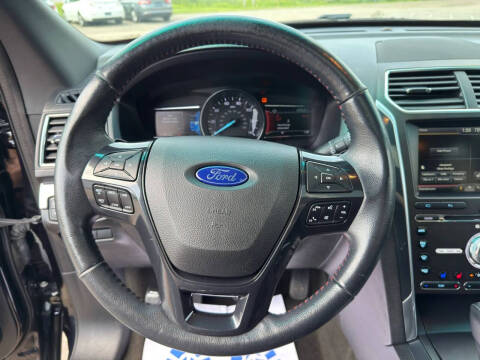 2016 Ford Explorer Sport