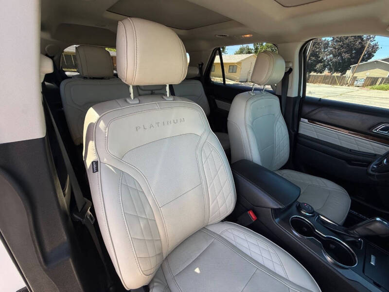 2016 Ford Explorer Platinum