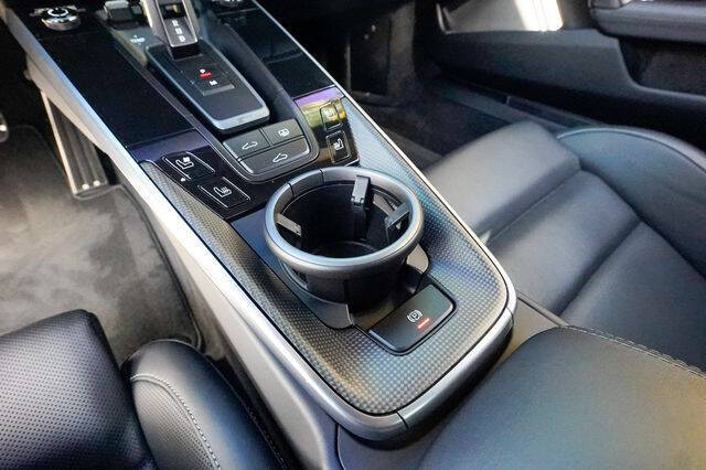 2023 Porsche 911