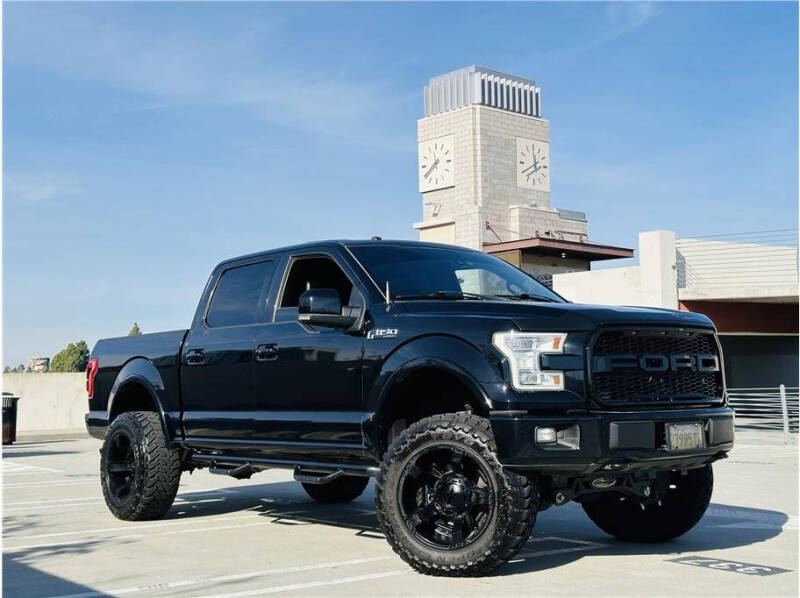 2016 Ford F-150 Lariat photo 22