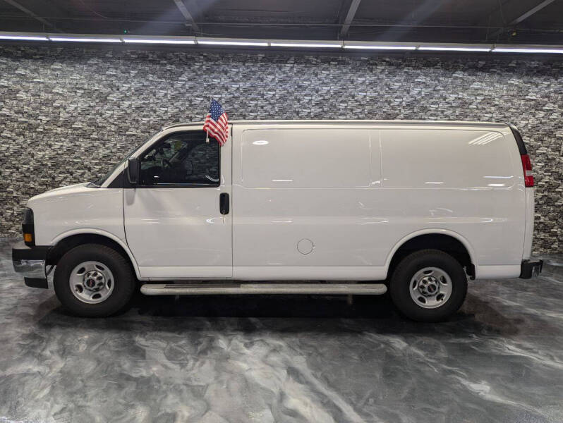 Used 2021 GMC Savana Cargo Work Van with VIN 1GTW7AF75M1247272 for sale in Detroit, MI