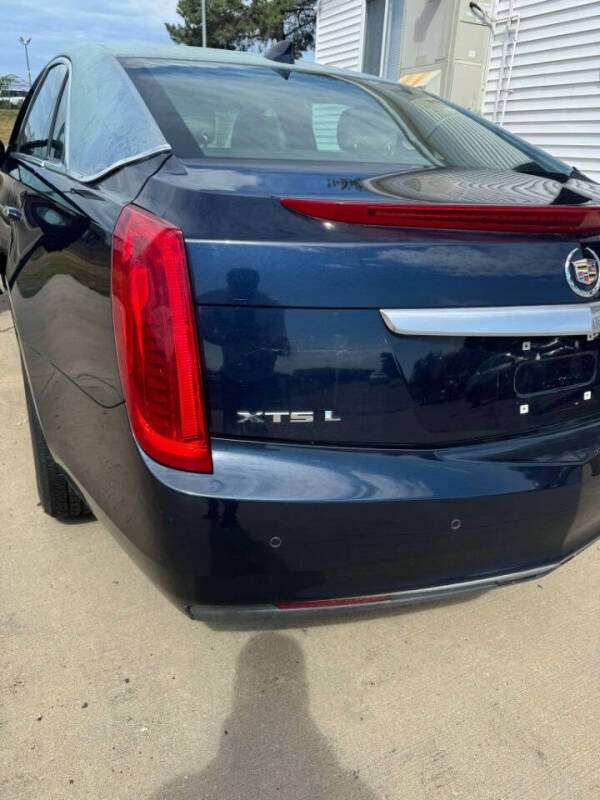 2015 Cadillac XTS Pro Coachbuilder-Limo
