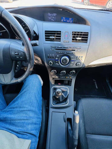 2013 Mazda MAZDA3 i Touring