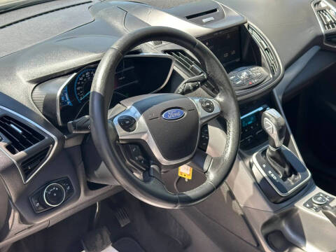 2013 Ford C-MAX Hybrid SE
