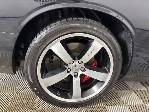 2014 Dodge Challenger SRT8