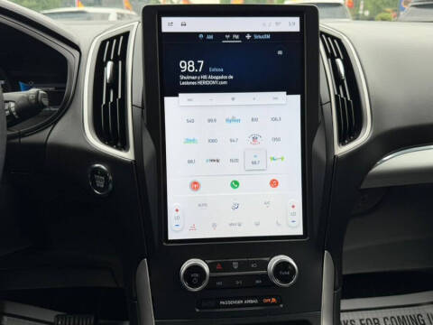 2022 Ford Edge SEL