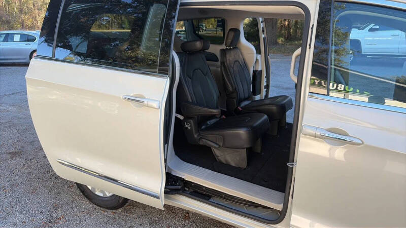 2017 Chrysler Pacifica