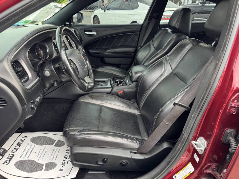 2020 Dodge Charger SXT