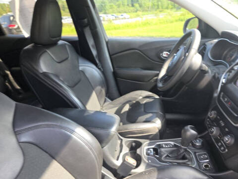 2020 Jeep Cherokee Altitude