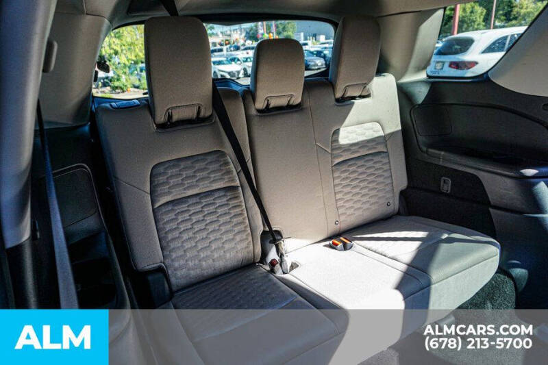 2024 Nissan Pathfinder SV