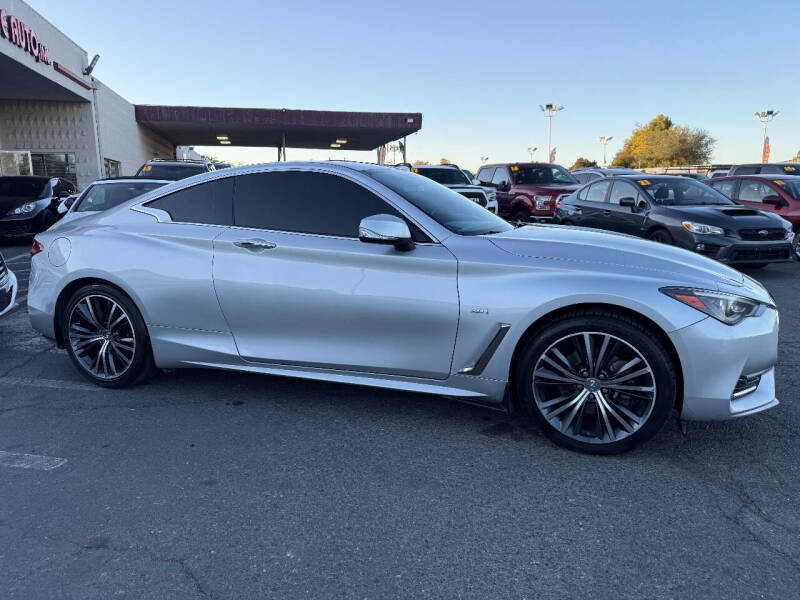 2017 Infiniti Q60 2.0T Premium