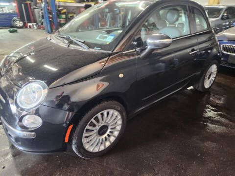 2017 FIAT 500 Lounge