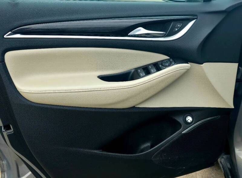 2018 Buick Enclave Essence