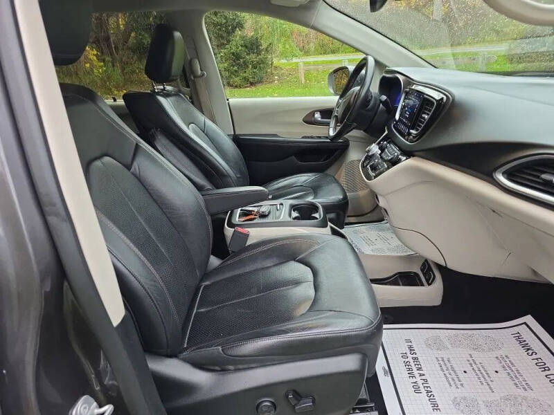 2018 Chrysler Pacifica Touring L Plus