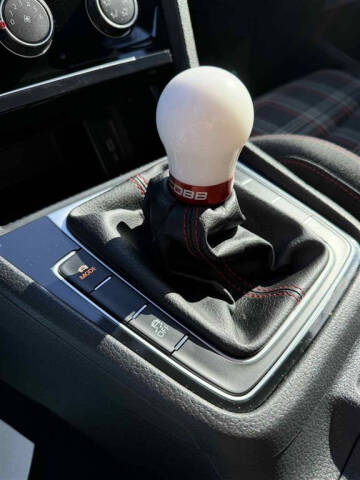 2021 Volkswagen Golf GTI