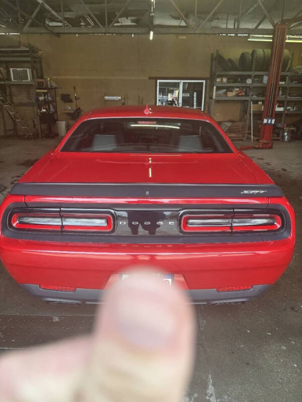 2015 Dodge Challenger SRT Hellcat